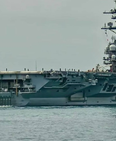 ABD Orta Doğu'ya USS Theodore Roosevelt Uçak Gemisi ve 10 Bin Asker Sevk Ediyor
