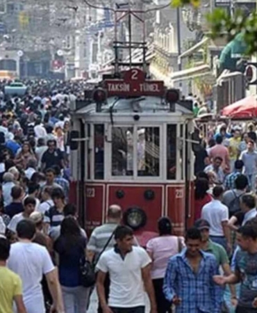 İstanbul'un Tarihi Meydan ve Caddelerinin Geçmişteki İsimleri Gün Yüzüne Çıktı