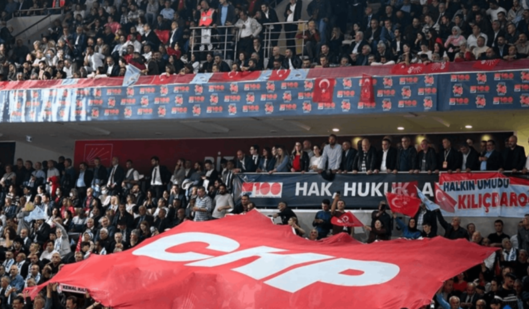 Ümit Uysal Kılıçdaroğlu Aday Olmazsa CHP Genel Başkanlığına Talip Olacağını Açıkladı