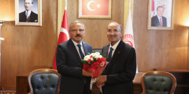 TBMM Başkanvekilliği görevini devreden Bekir Bozdağ'ın yerine Yusuf Beyazıt getirildi