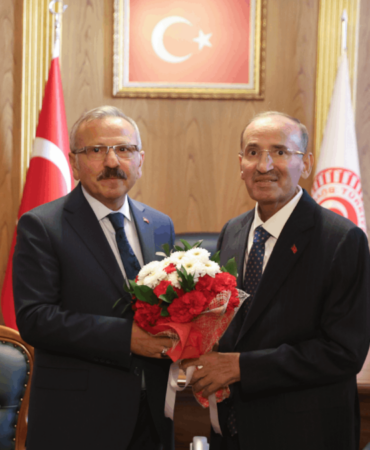 TBMM Başkanvekilliği görevini devreden Bekir Bozdağ'ın yerine Yusuf Beyazıt getirildi