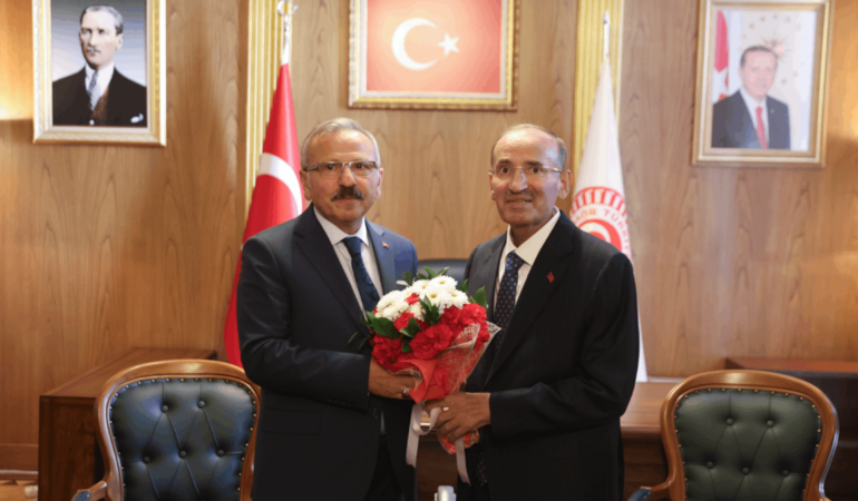 TBMM Başkanvekilliği görevini devreden Bekir Bozdağ'ın yerine Yusuf Beyazıt getirildi